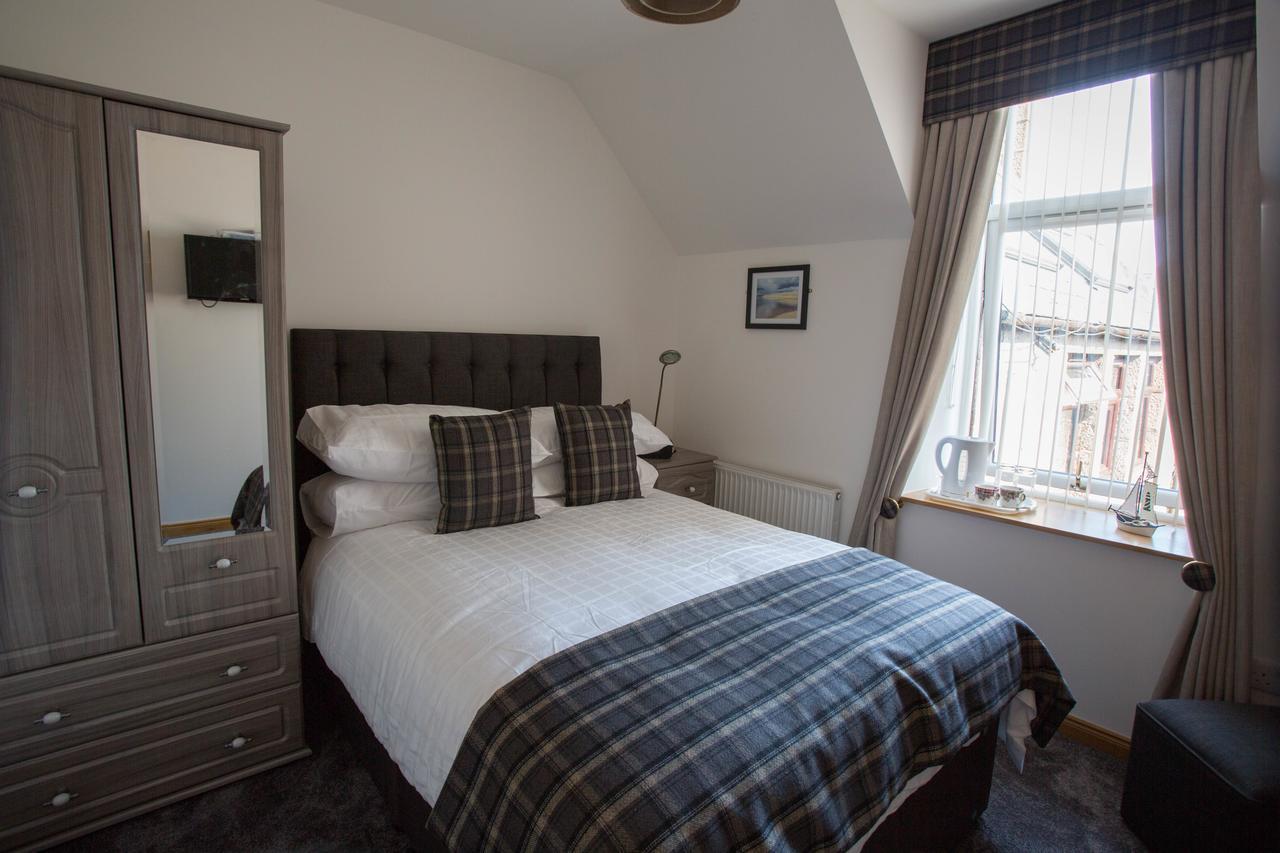 Bed and Breakfast By The Bay Cruden Bay Екстер'єр фото