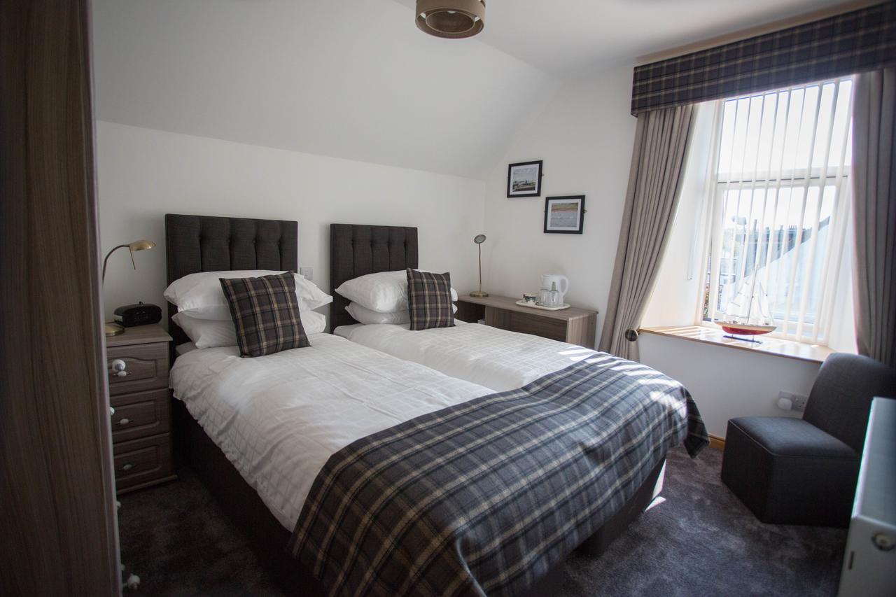 Bed and Breakfast By The Bay Cruden Bay Екстер'єр фото
