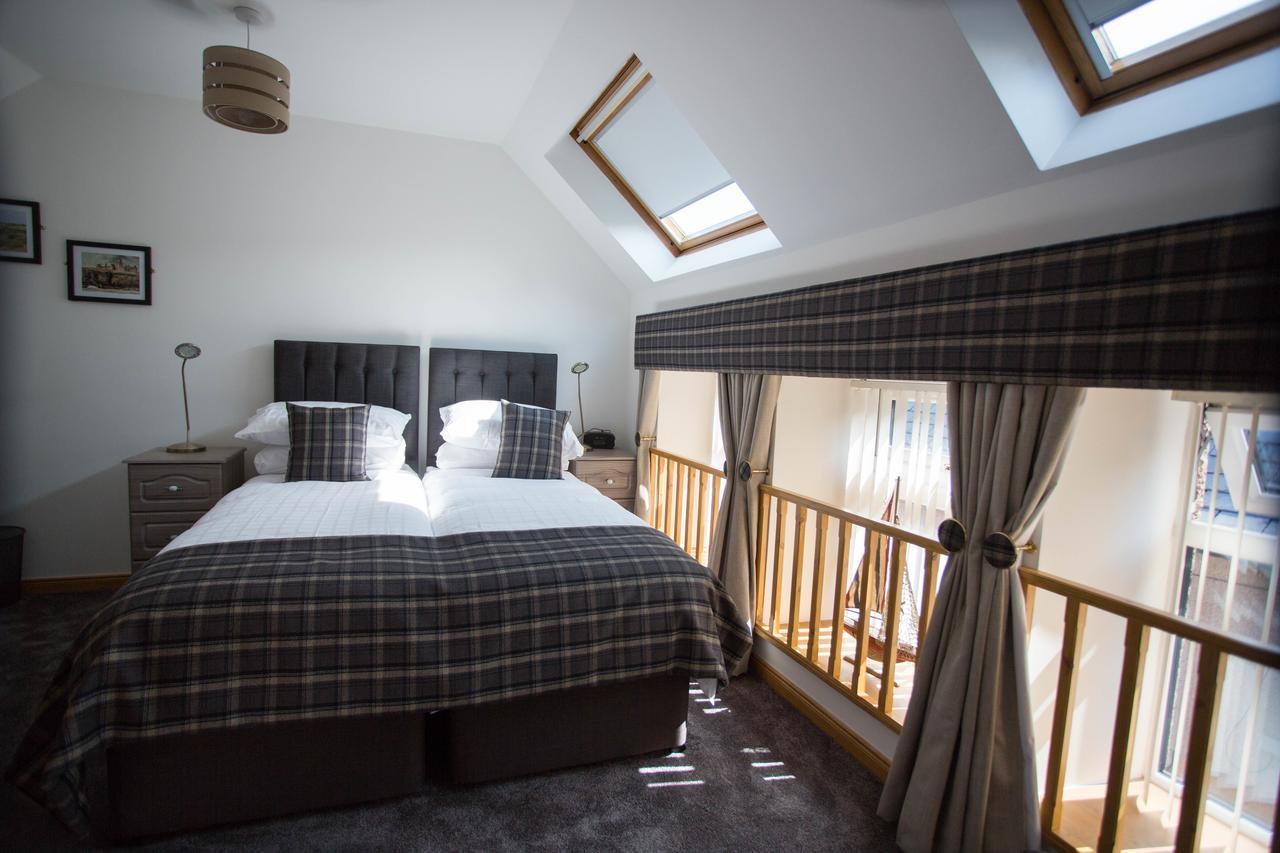 Bed and Breakfast By The Bay Cruden Bay Екстер'єр фото